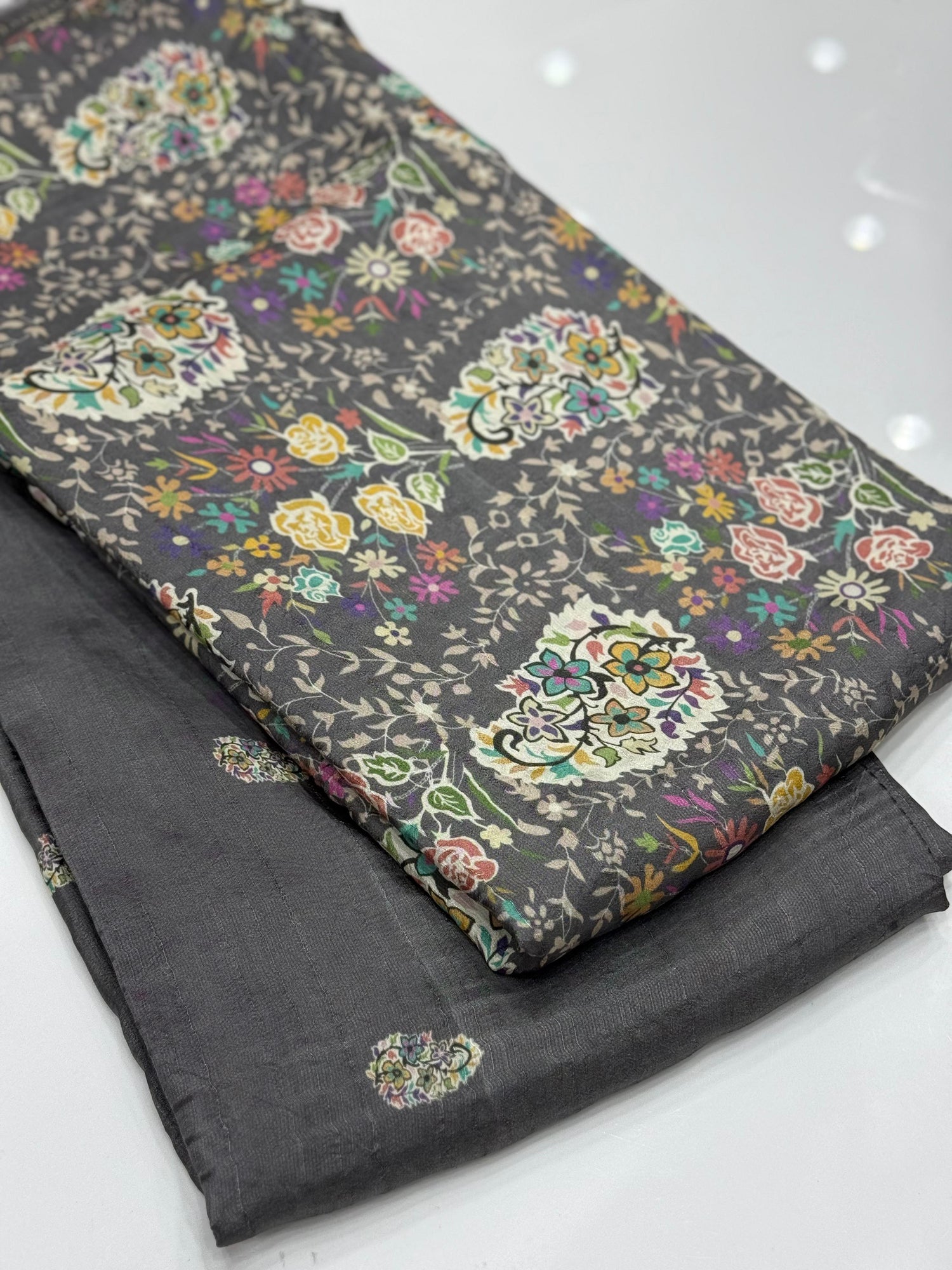 Printed &  Designer Suits